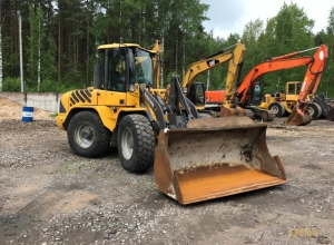 Фронтальный погрузчик Volvo L45B